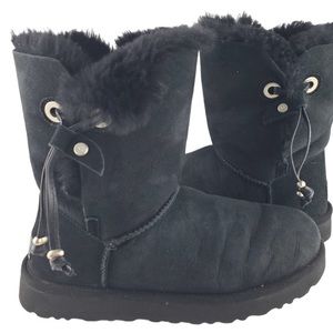 Ugg Maia black boot size 6